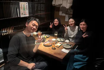 博士論文発表の合格を祝う会を開催しました！